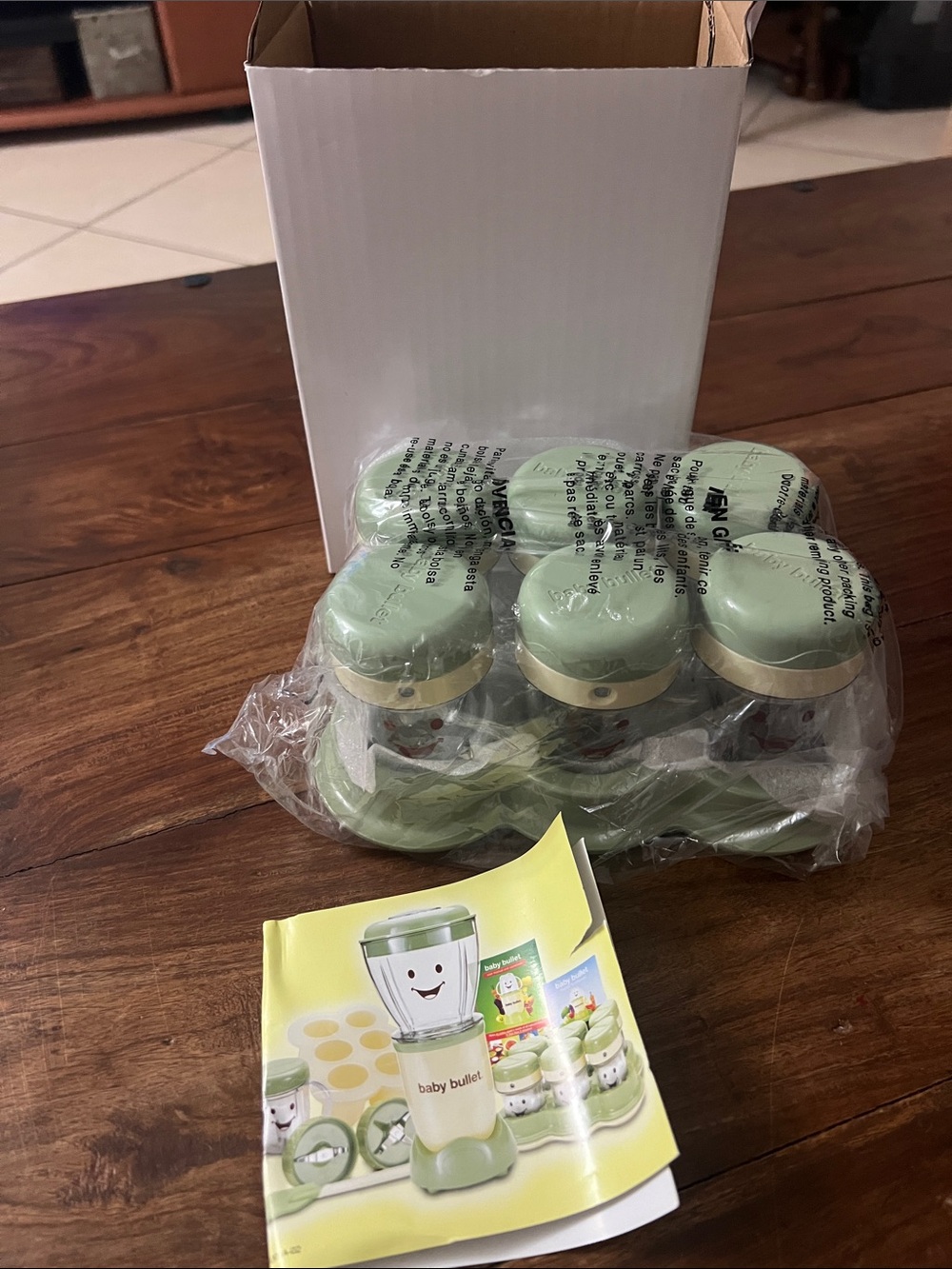 Baby Bullet 6-Piece Food Storage Jar Set in Sage Green - Picture 4 of 6